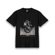 【昇運・守護・縁結びの京都一筆龍】 龍神御加護の絵画Tシャツ日本語書体【守護墨龍】